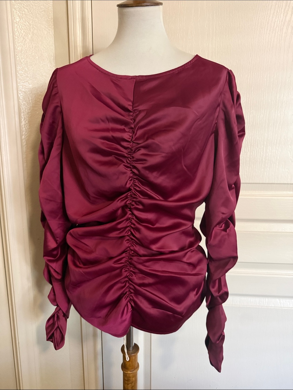 Marc New York Andrew Marc Ruched Stretch Satin Long-Sleeve Top in Burgundy NWT